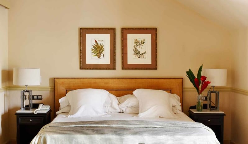 GARDEN VIEW SUITE BEDROOM